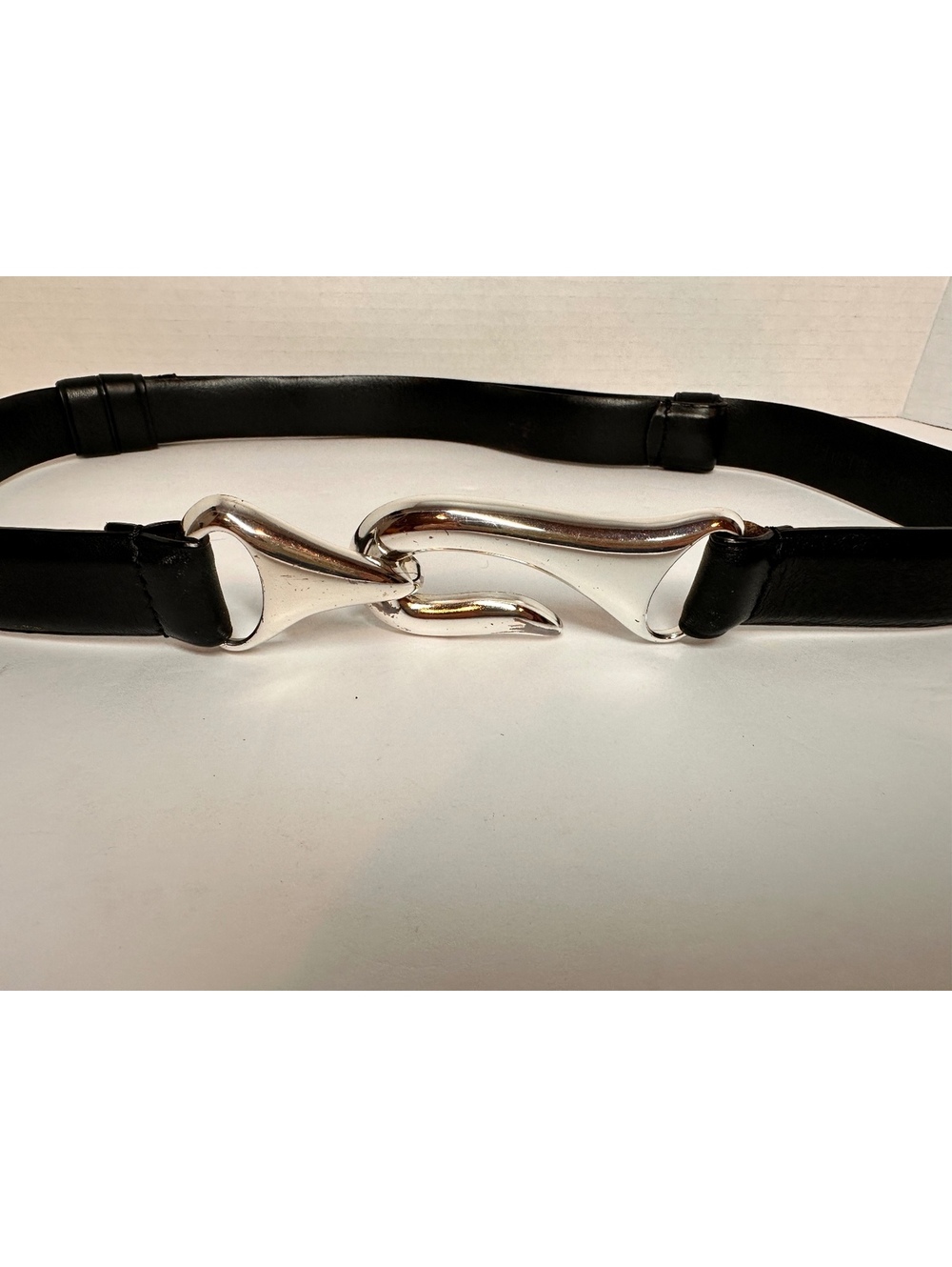 Chico's Genuine Leather Adjustable Fashion Belt Women's ML Hook Metal Buckle